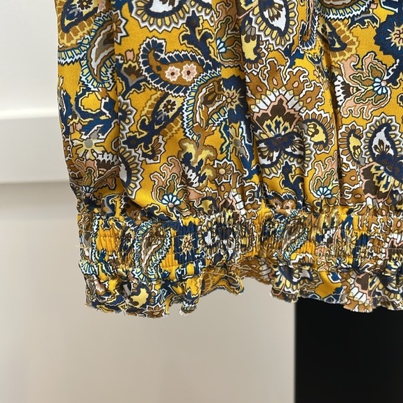 BALENCIAGA Mustard Paisley print blouse Ruffle Sleeves Tie Neck size 36 FR Small - Picture 8 of 9